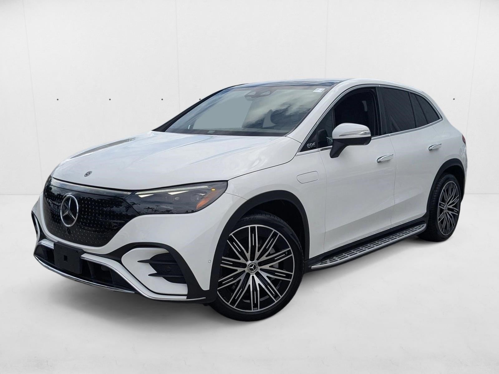 2023 Mercedes-Benz EQE SUV Base's photo