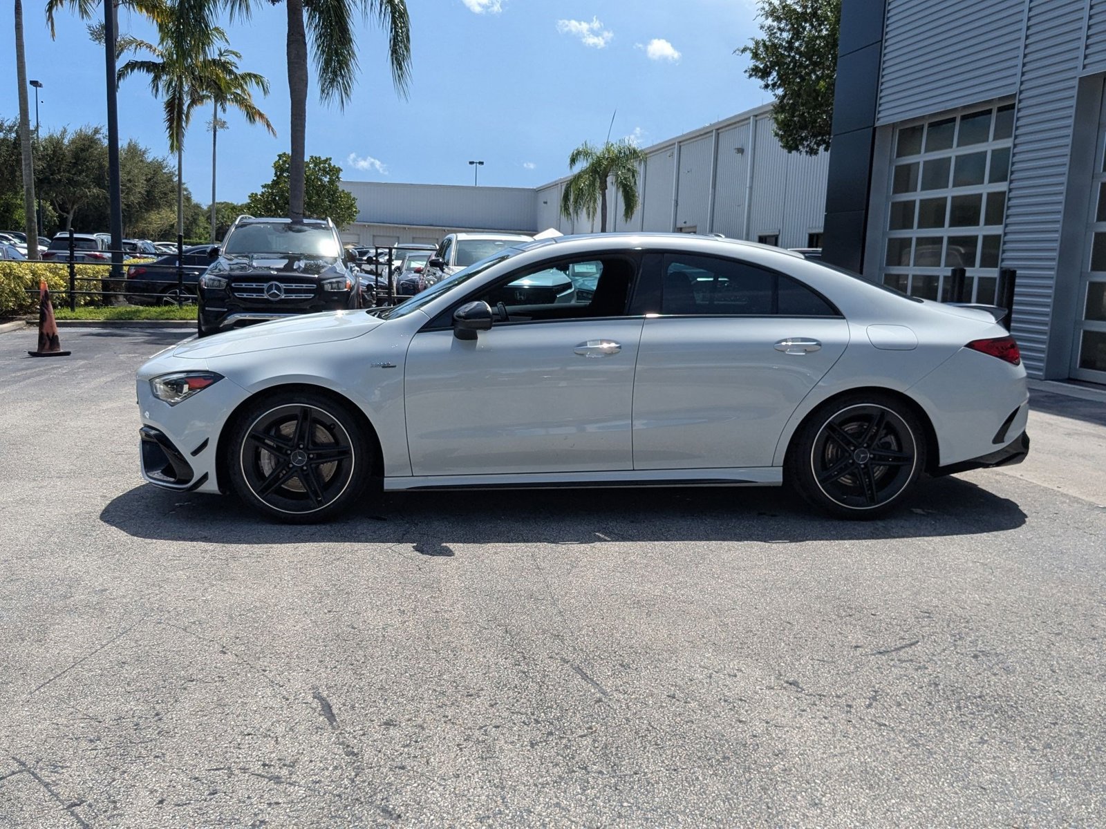 2020 Mercedes Benz CLA AMG 45 4MATIC photo 3