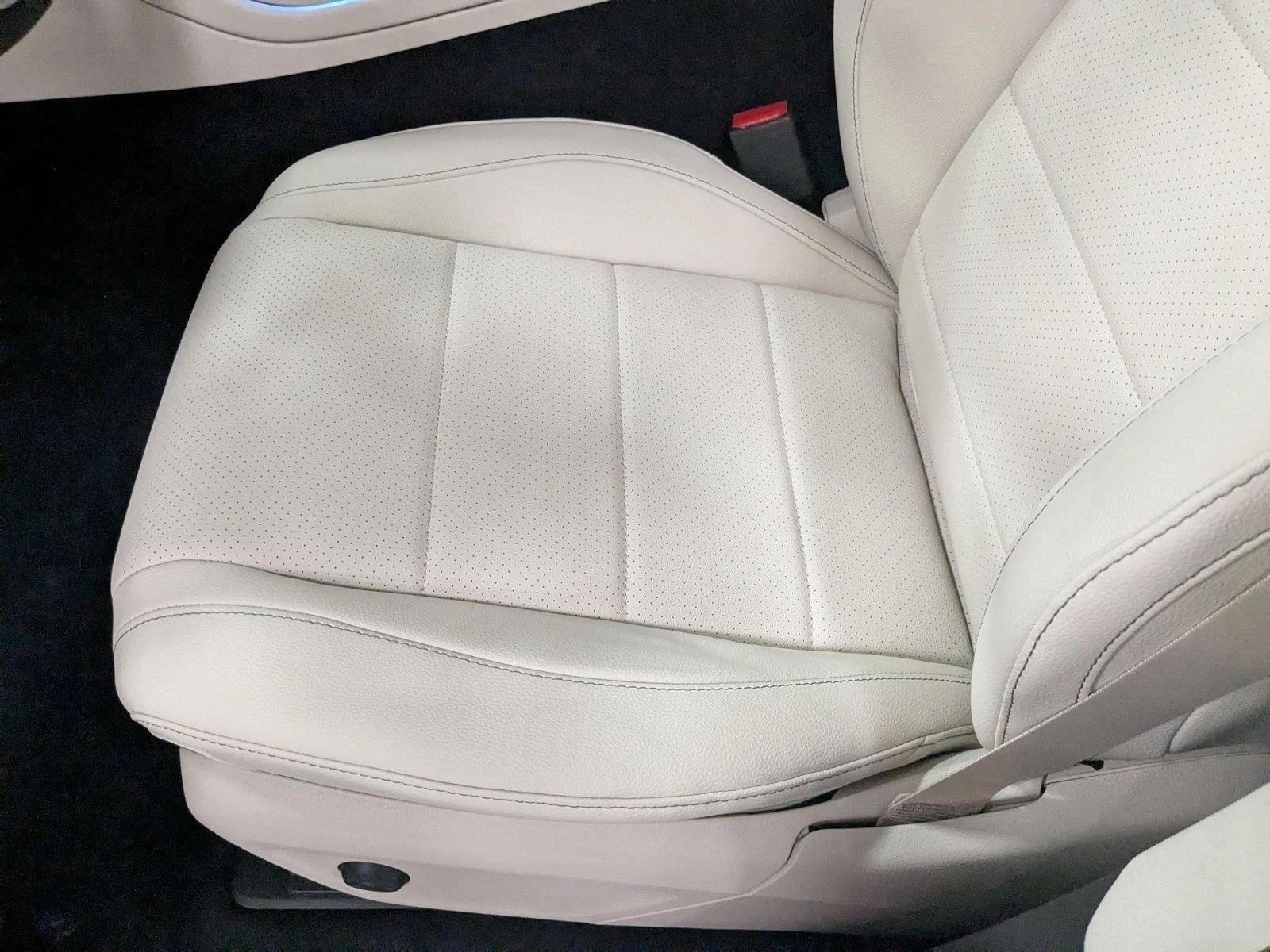 2026 Mercedes Benz GLE 450 4MATIC photo 4