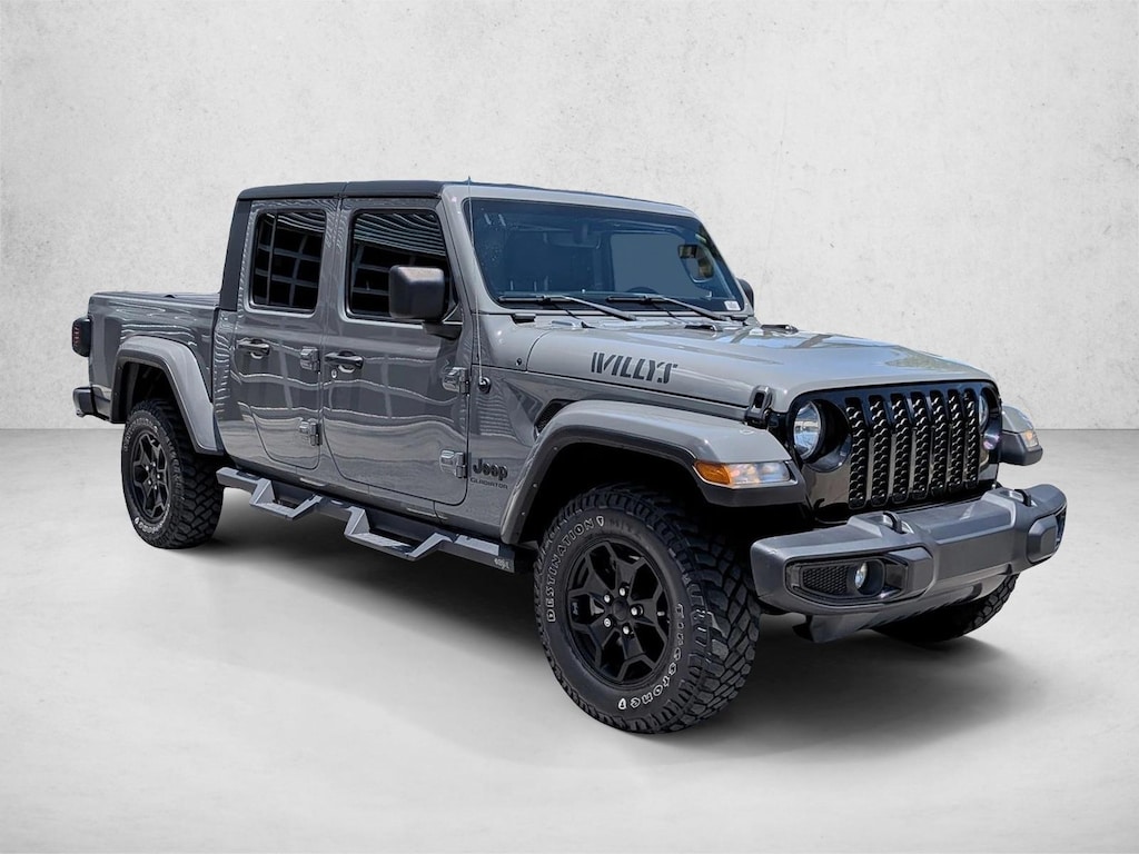 Used 2022 Jeep Gladiator Sport Truck Crew Cab