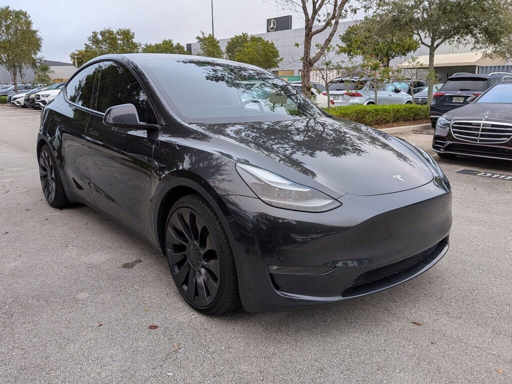Used 2024 Tesla Model Y Performance SUV