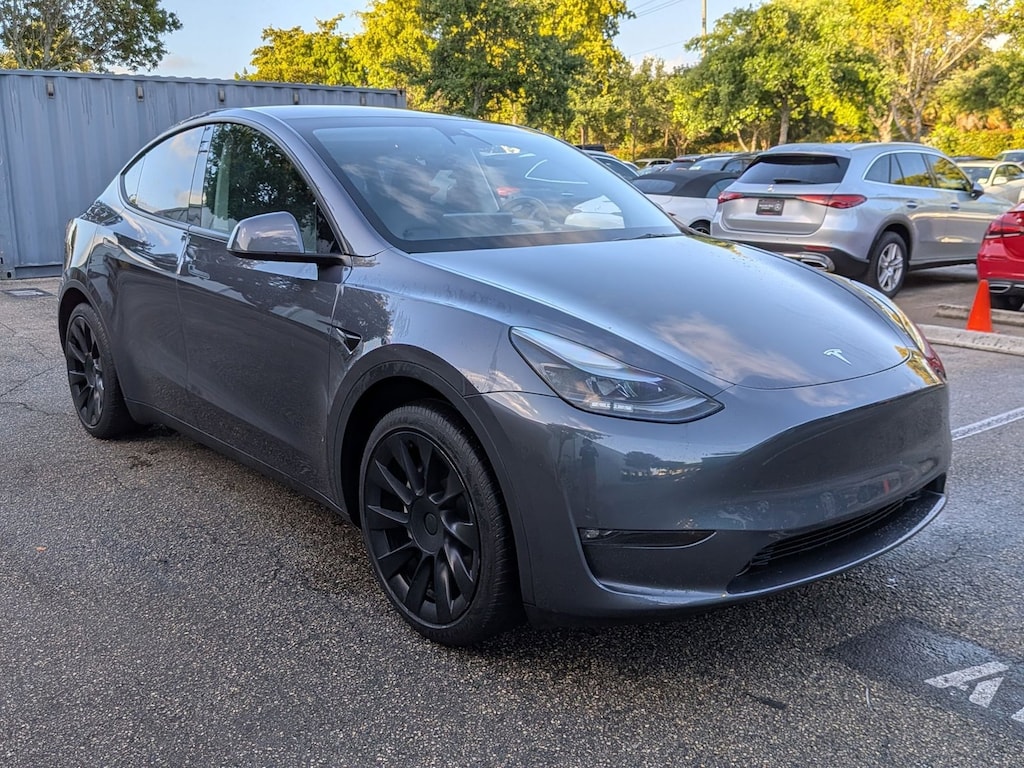 Used 2023 Tesla Model Y Long Range SUV