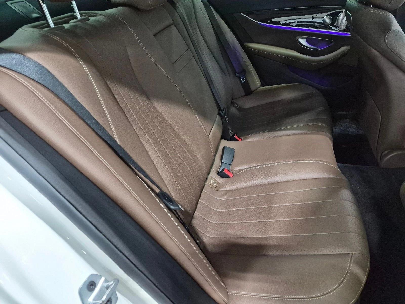 2019 Mercedes-Benz E-Class E300 - Photo 21