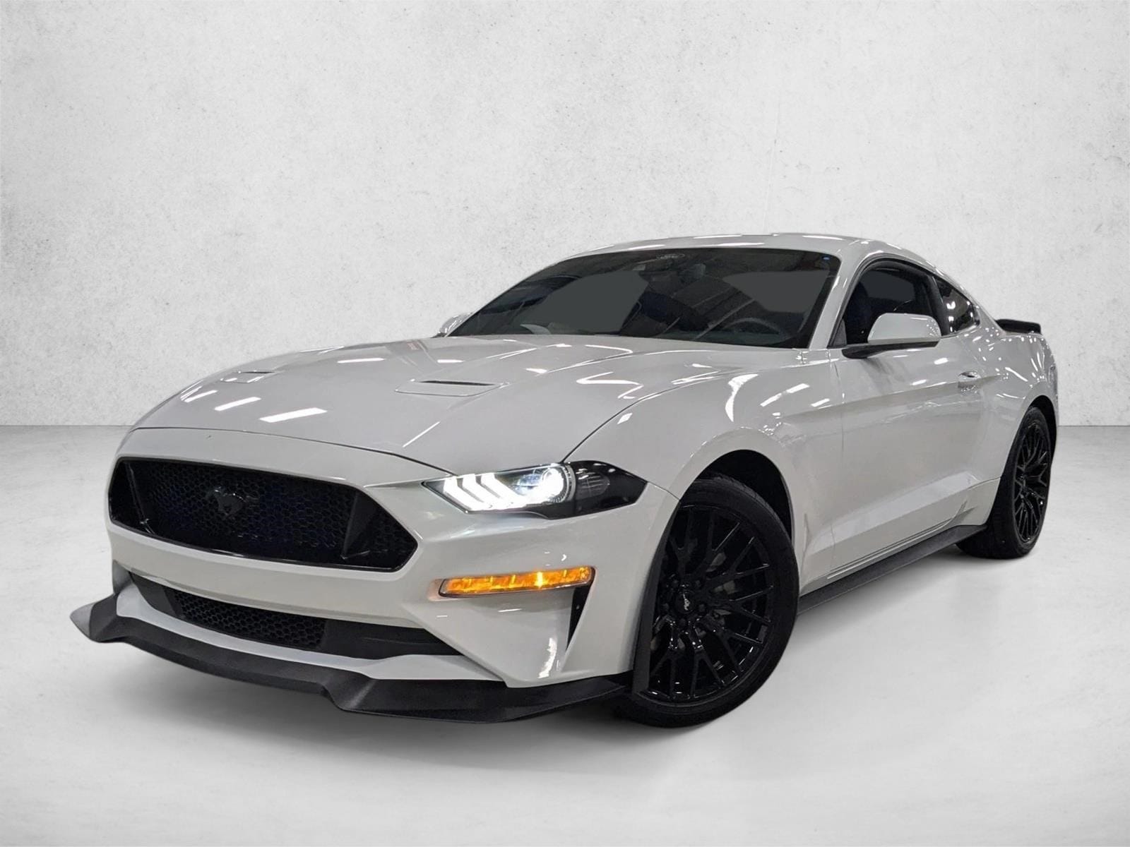 2022 Ford Mustang EcoBoost's photo