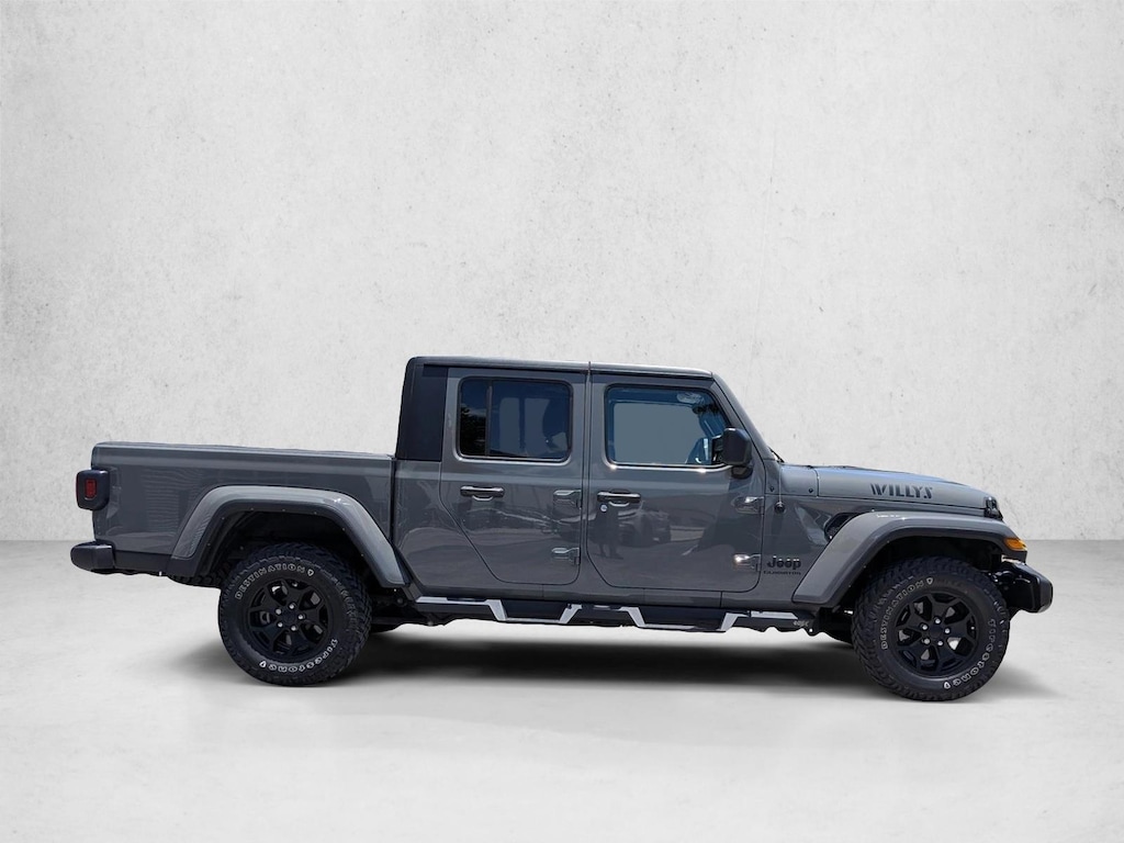 Used 2022 Jeep Gladiator Sport Truck Crew Cab