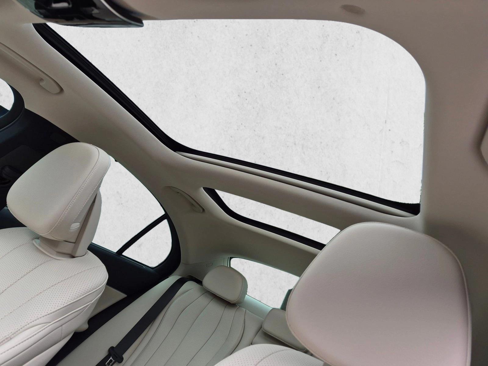 2026 Mercedes-Benz E-Class E350 - Photo 15