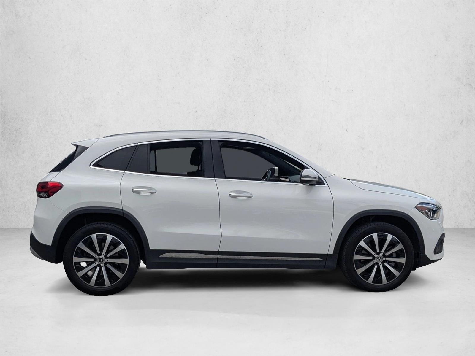 2023 Mercedes Benz GLA 250 photo 4