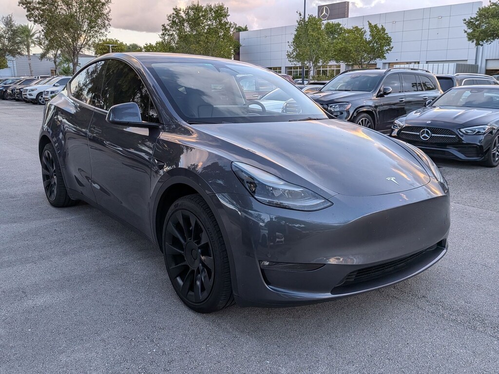 Used 2023 Tesla Model Y Long Range SUV