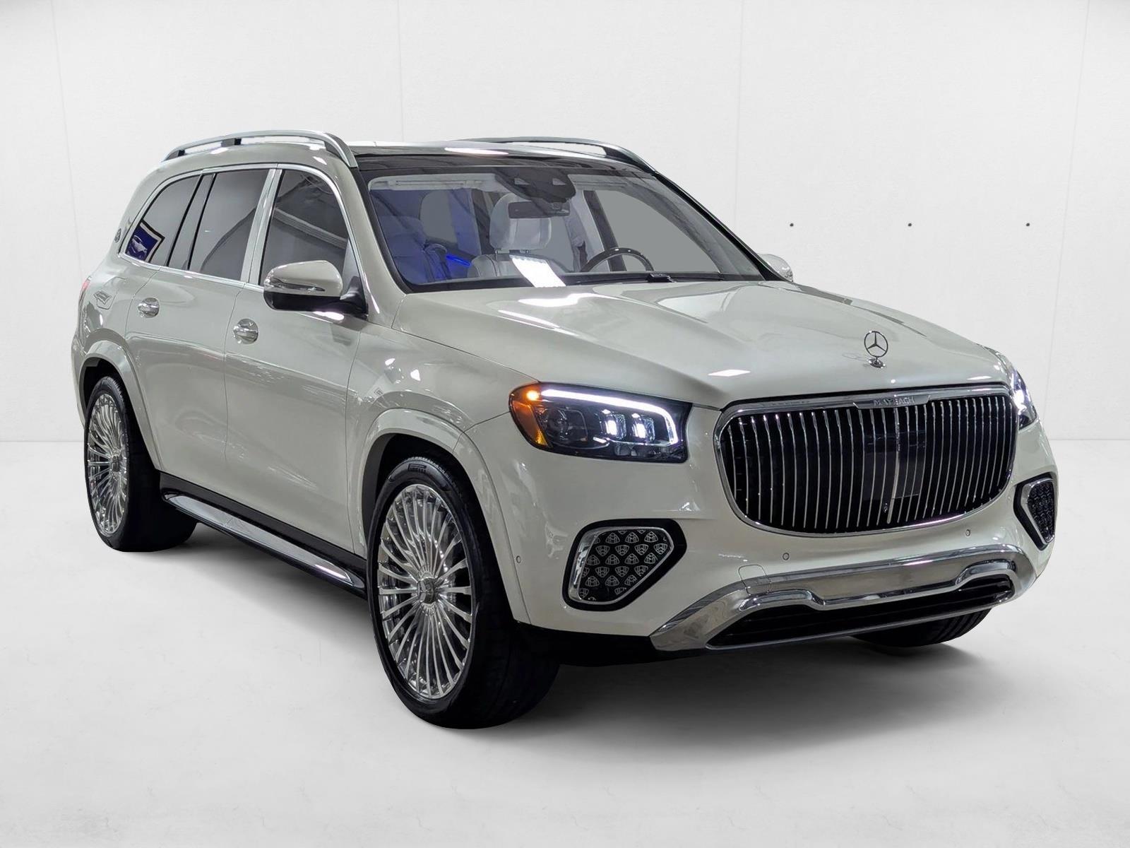 2024 Mercedes Benz GLS Maybach 600 photo 3