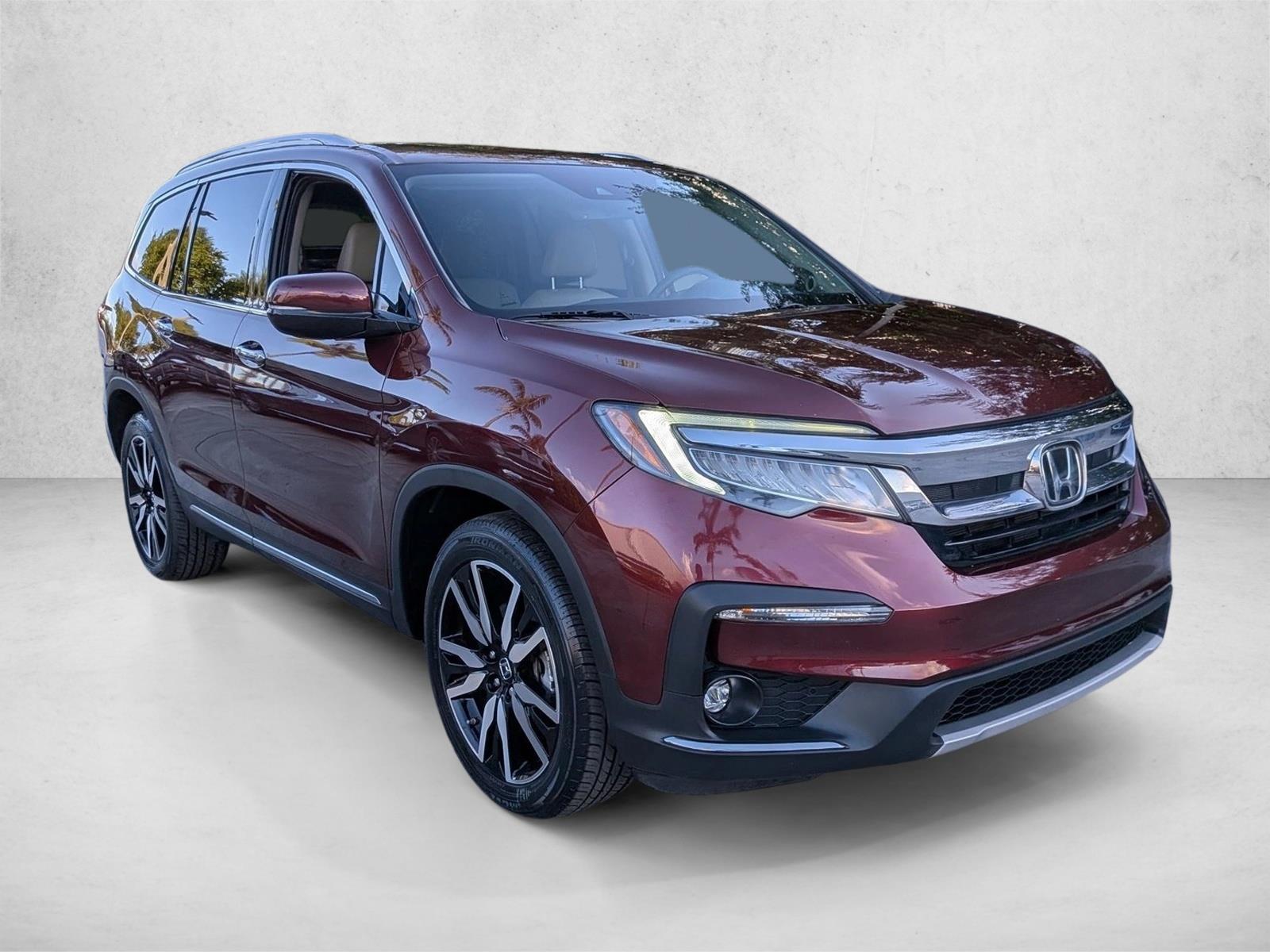 2021 Honda Pilot Touring photo 2