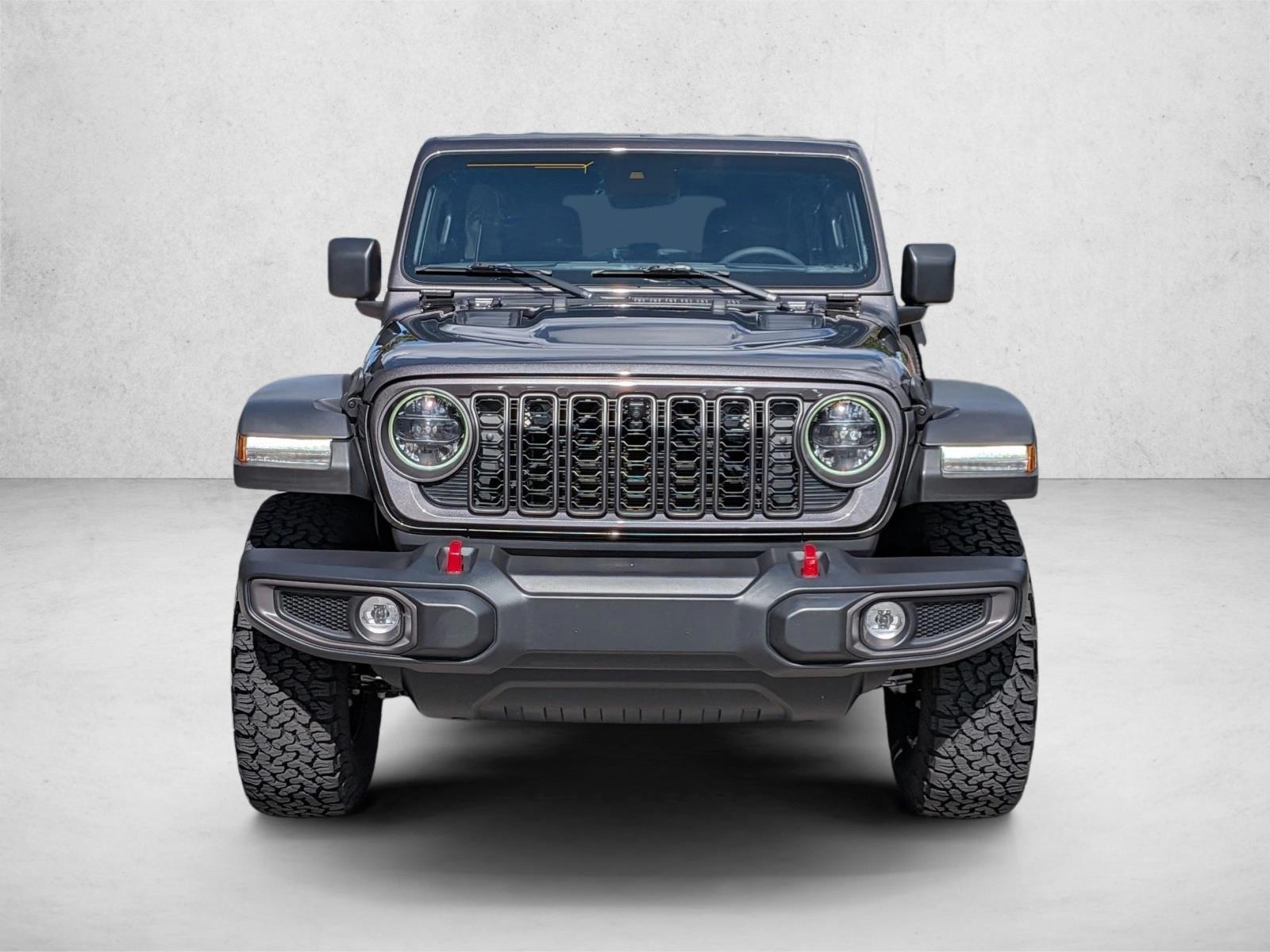 2024 Jeep Wrangler Rubicon photo 2
