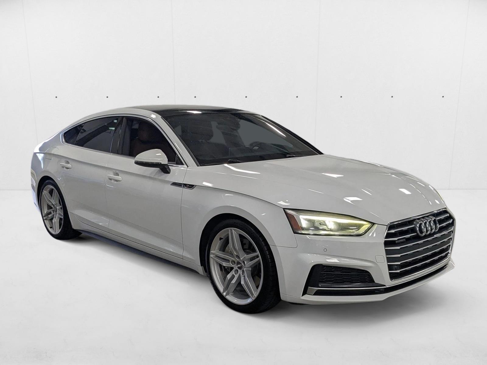 2019 Audi A5 Premium Plus 45 TFSI Quattro photo 2