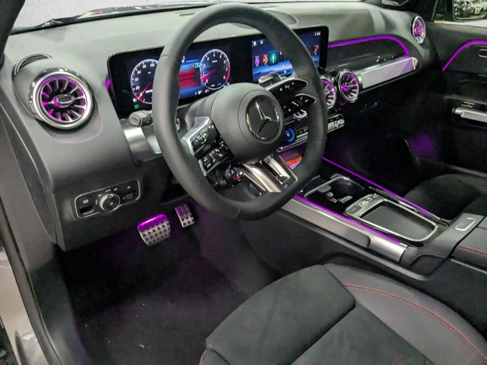 2026 Mercedes Benz GLB AMG 35 4MATIC photo 3