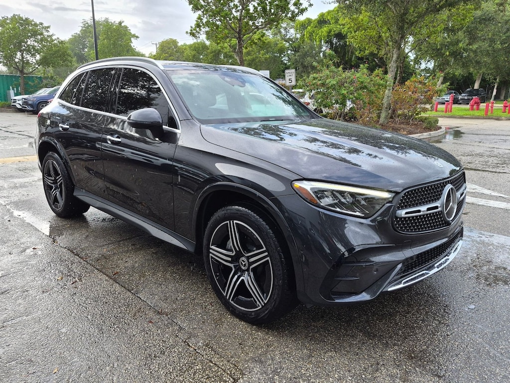 Certified 2024 Mercedes-Benz GLC 4MATIC SUV