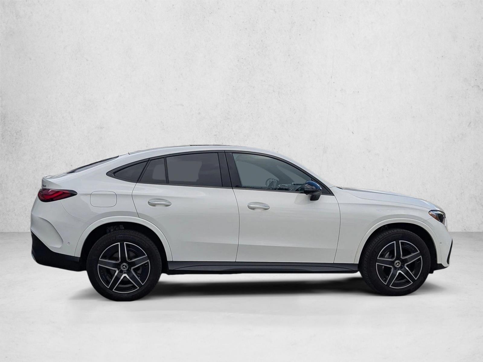 2024 Mercedes Benz GLC 300 4MATIC Coupe photo 3