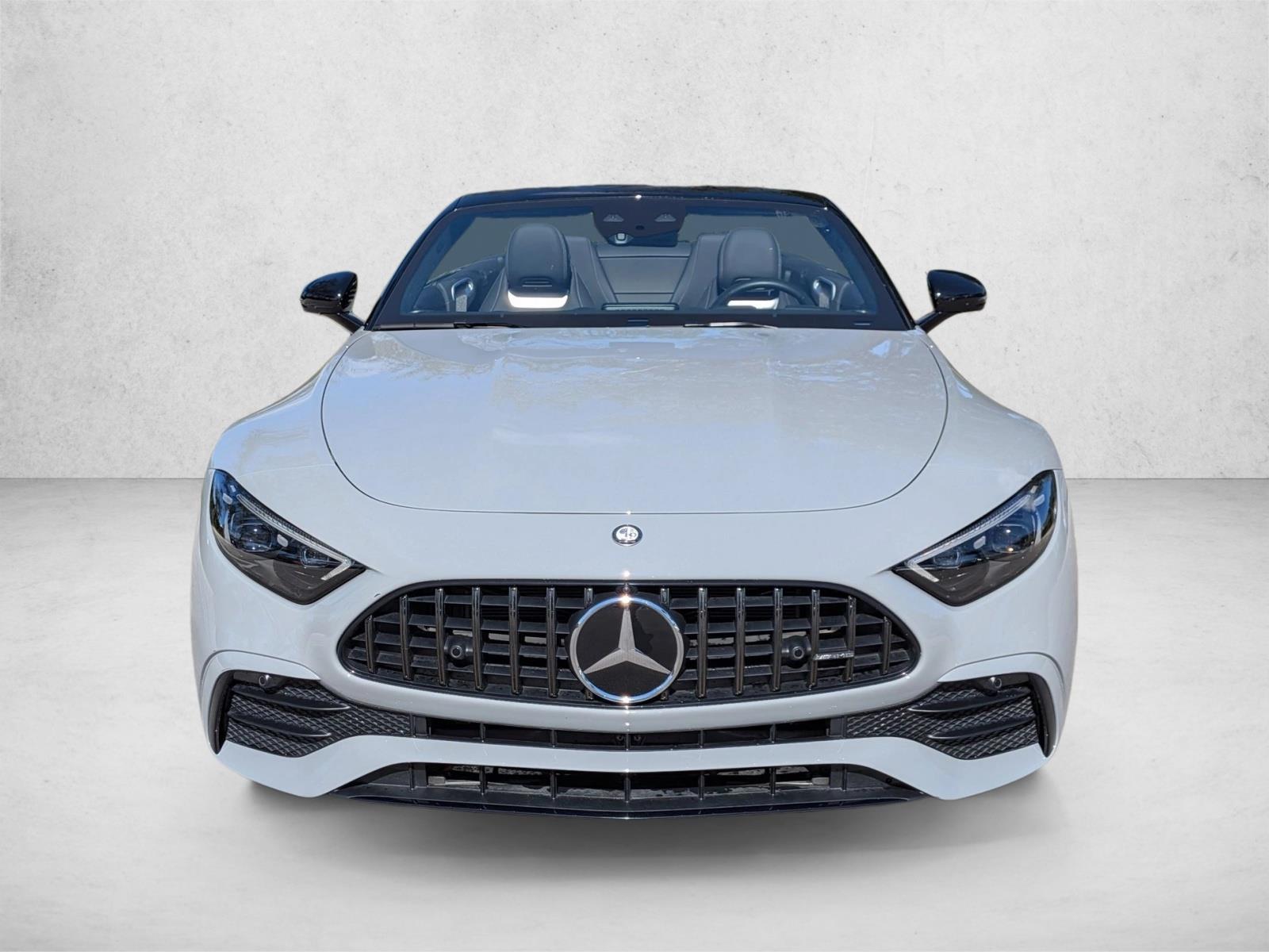 2023 Mercedes Benz SL AMG 43 photo 2