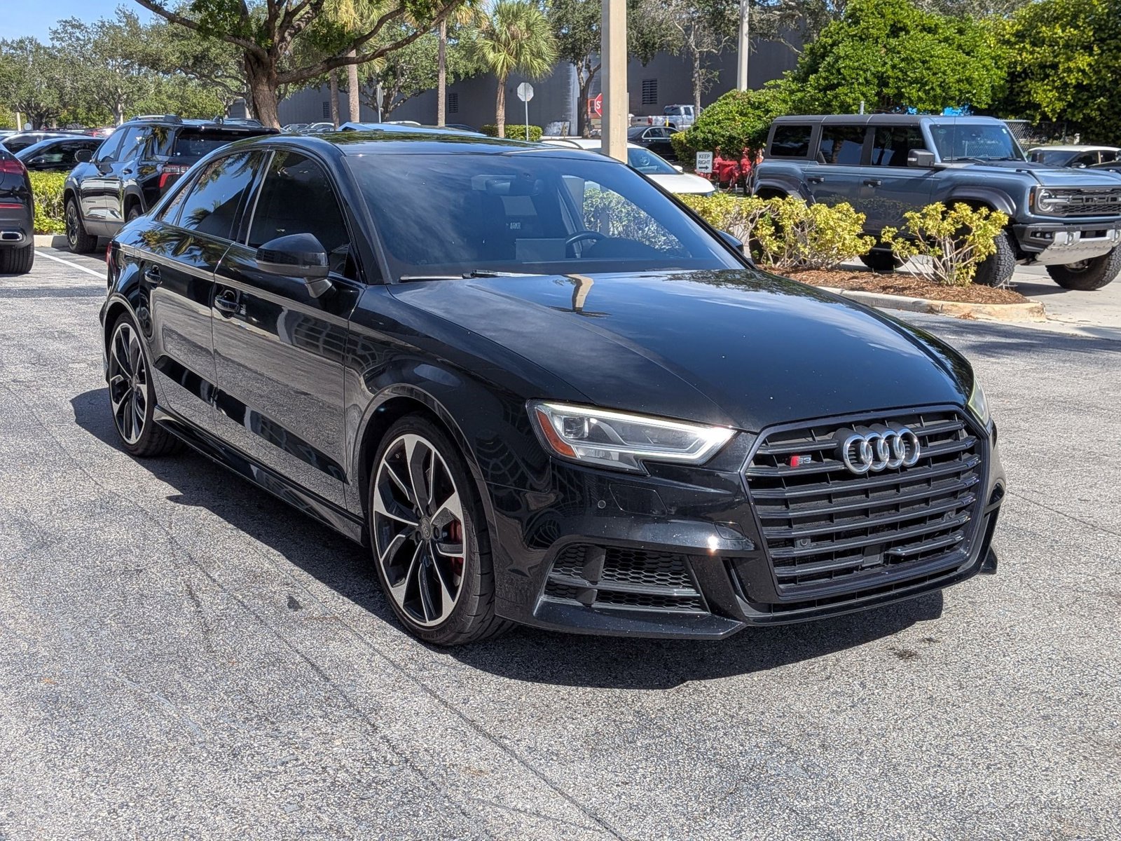 2019 Audi S3 Premium Plus photo 3