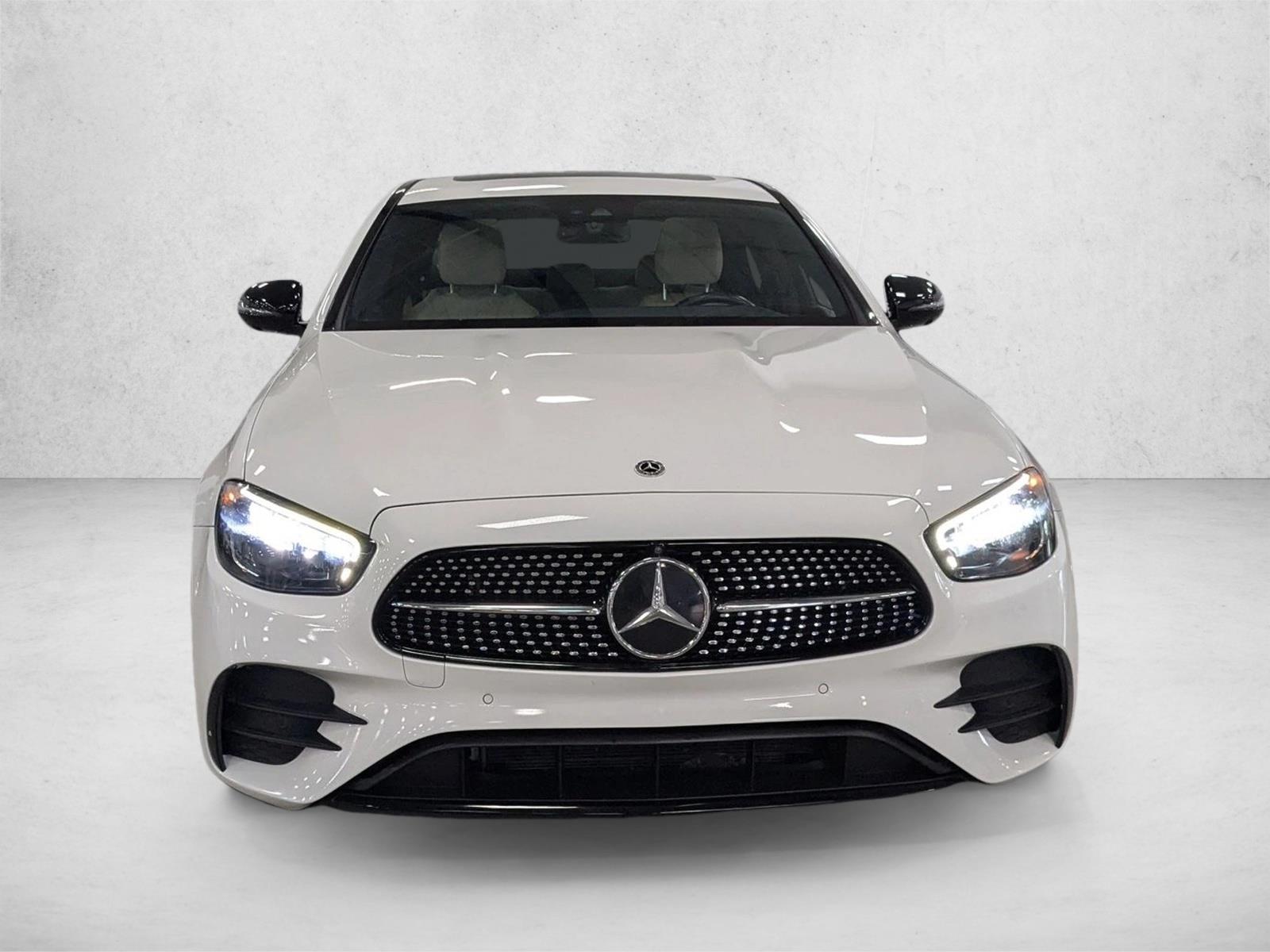 2022 Mercedes Benz E 350 Sedan photo 2