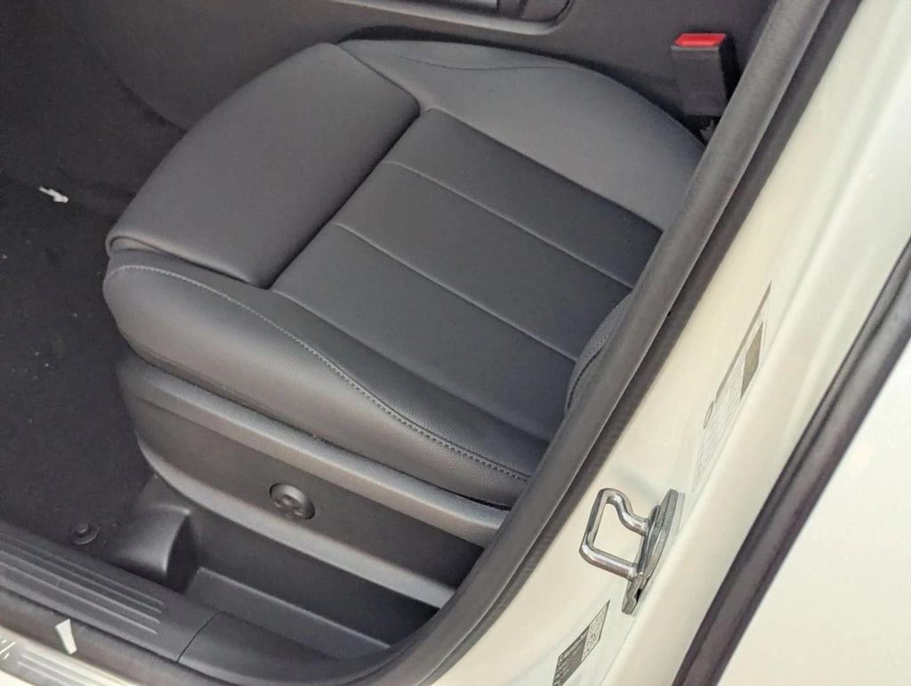 New 2026 Mercedes-Benz GLB 250 GLB 250 SUV SUV