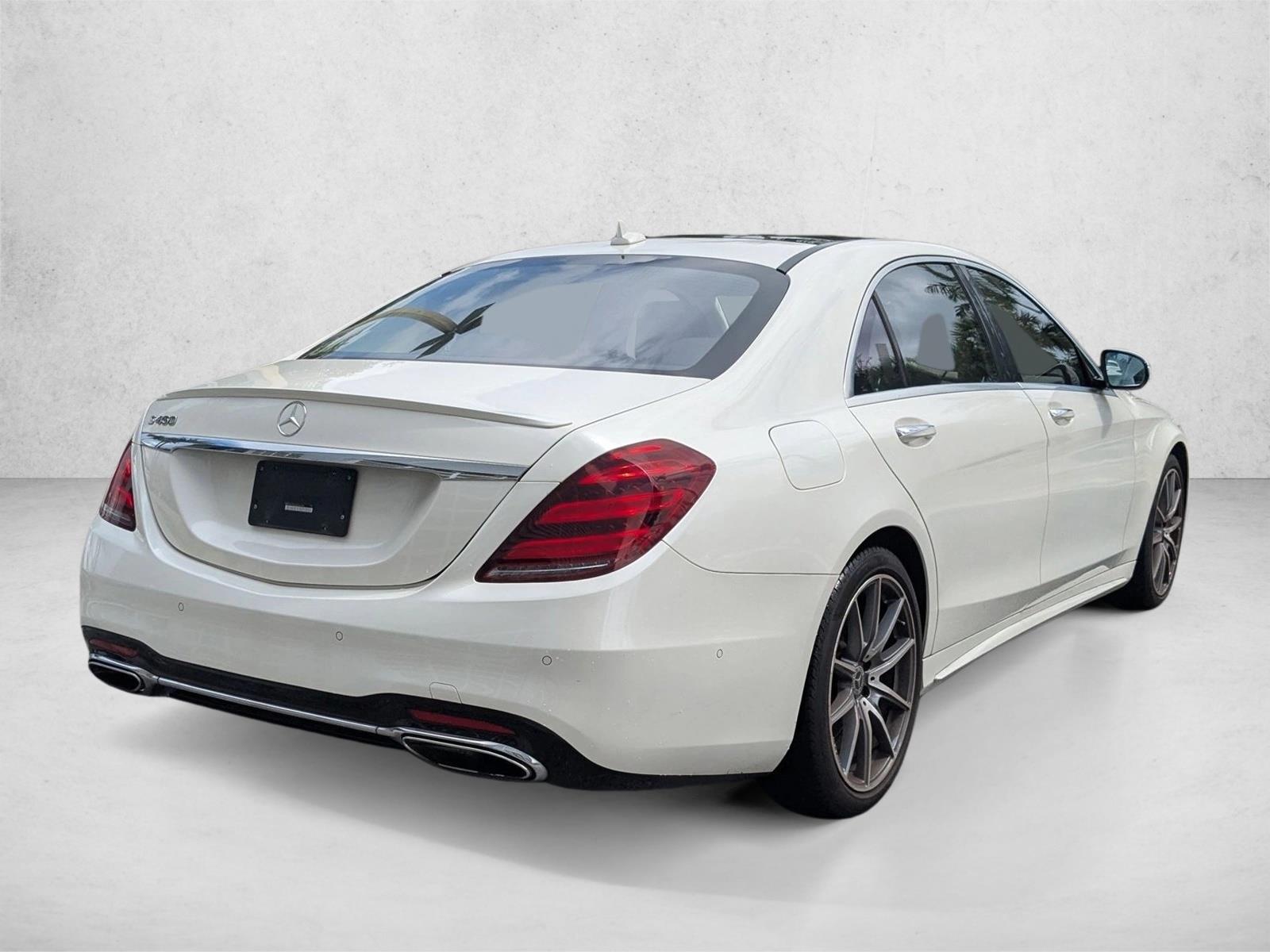 2018 Mercedes Benz S 450 photo 2