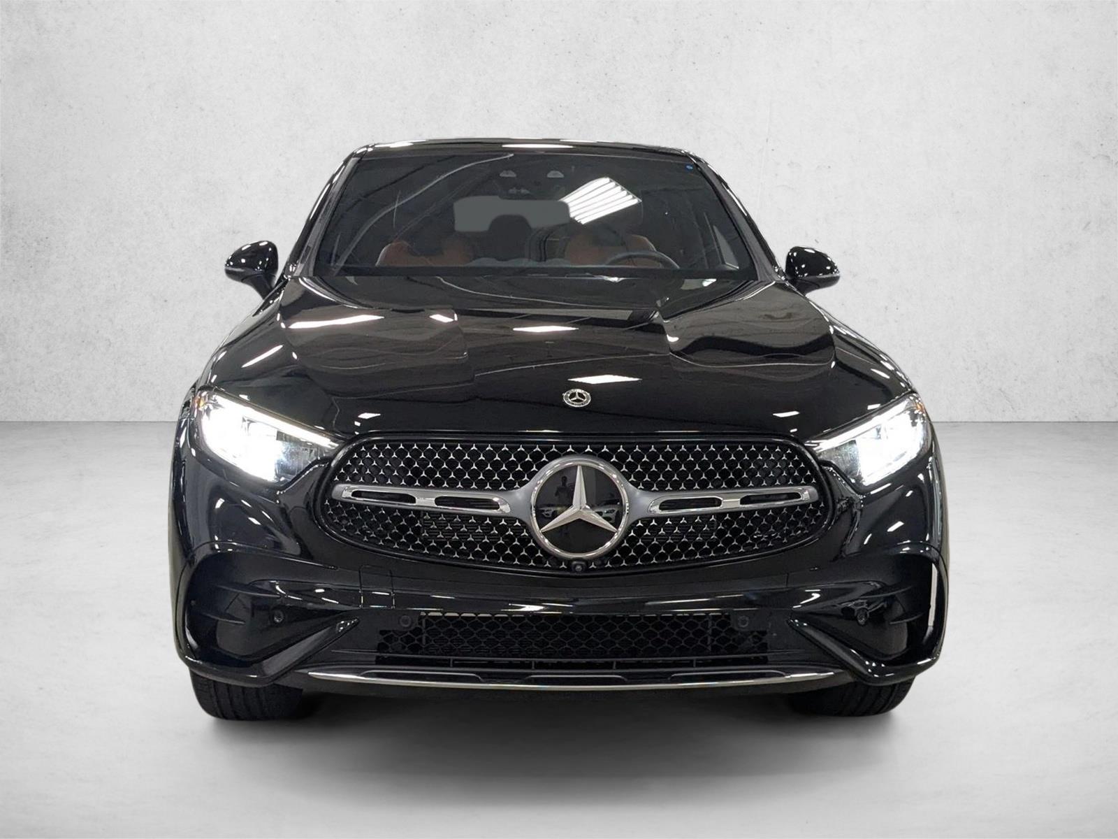 2024 Mercedes Benz GLC 4MATIC Coupe photo 2