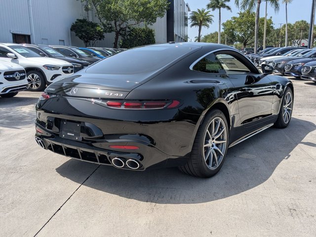 2025 Mercedes Benz AMG GT photo 2