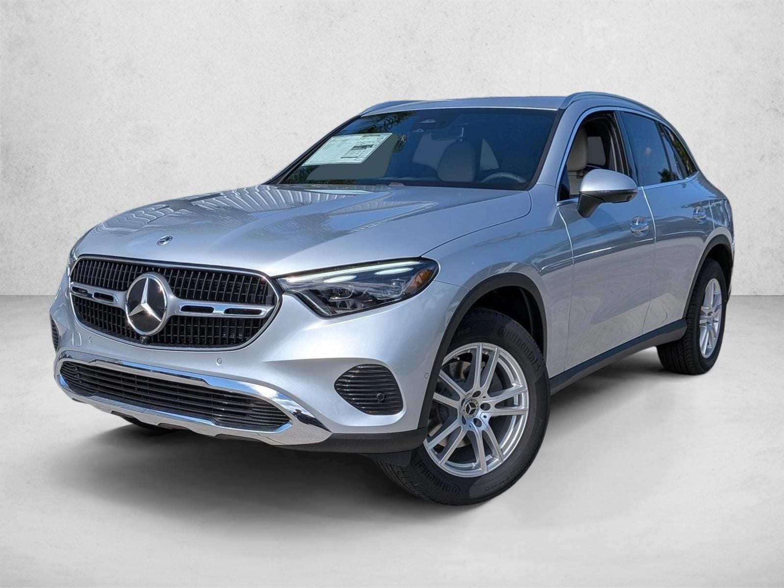 2026 Mercedes-Benz GLC Base's photo