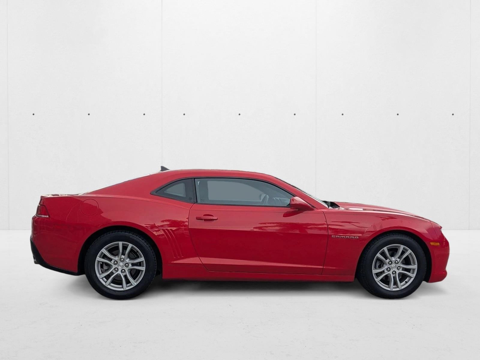 2015 Chevrolet Camaro 1LS photo 4
