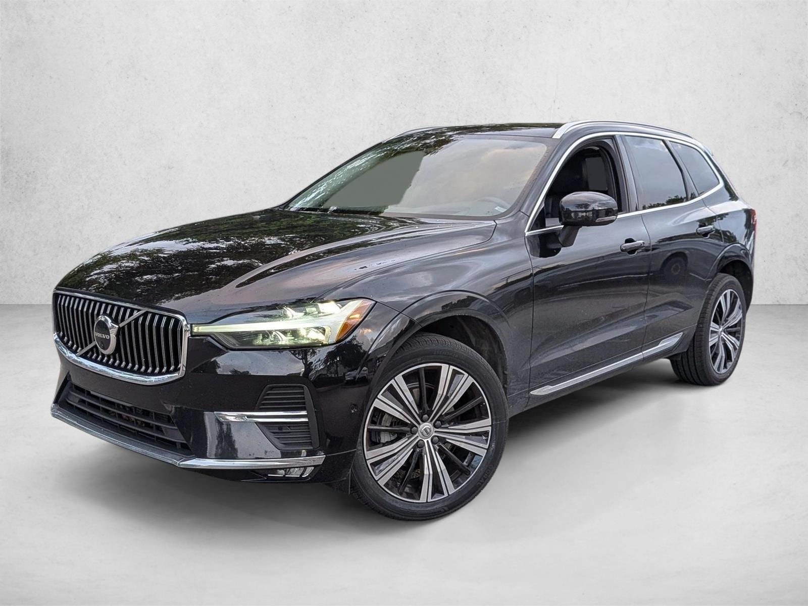 2022 Volvo XC60 B5 Inscription FWD's photo