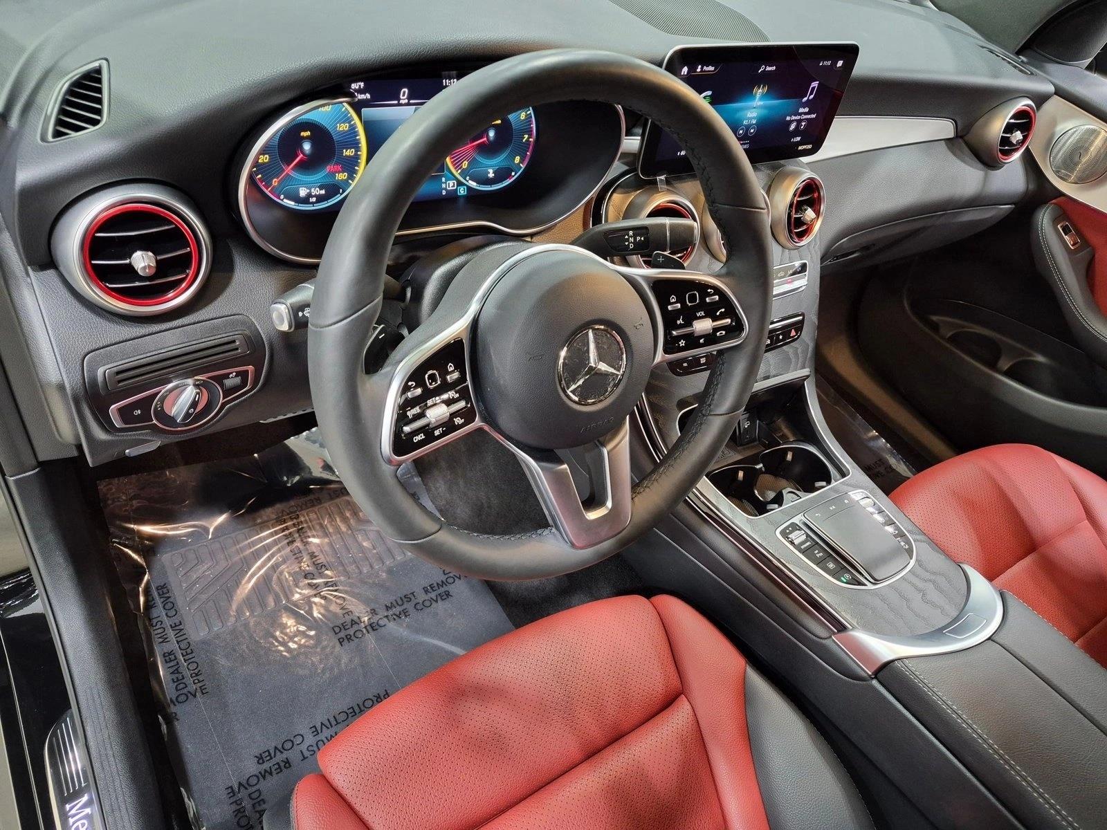 2021 Mercedes-Benz GLC Coupe GLC300 - Photo 10