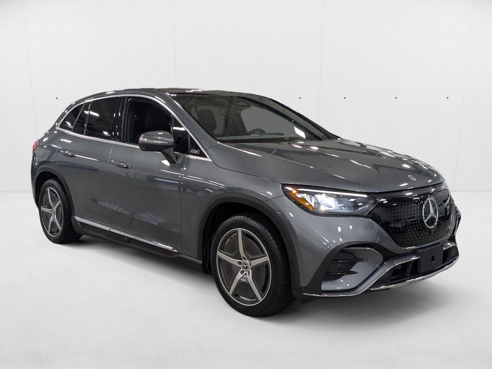 2023 Mercedes Benz EQE SUV 500 4MATIC photo 3