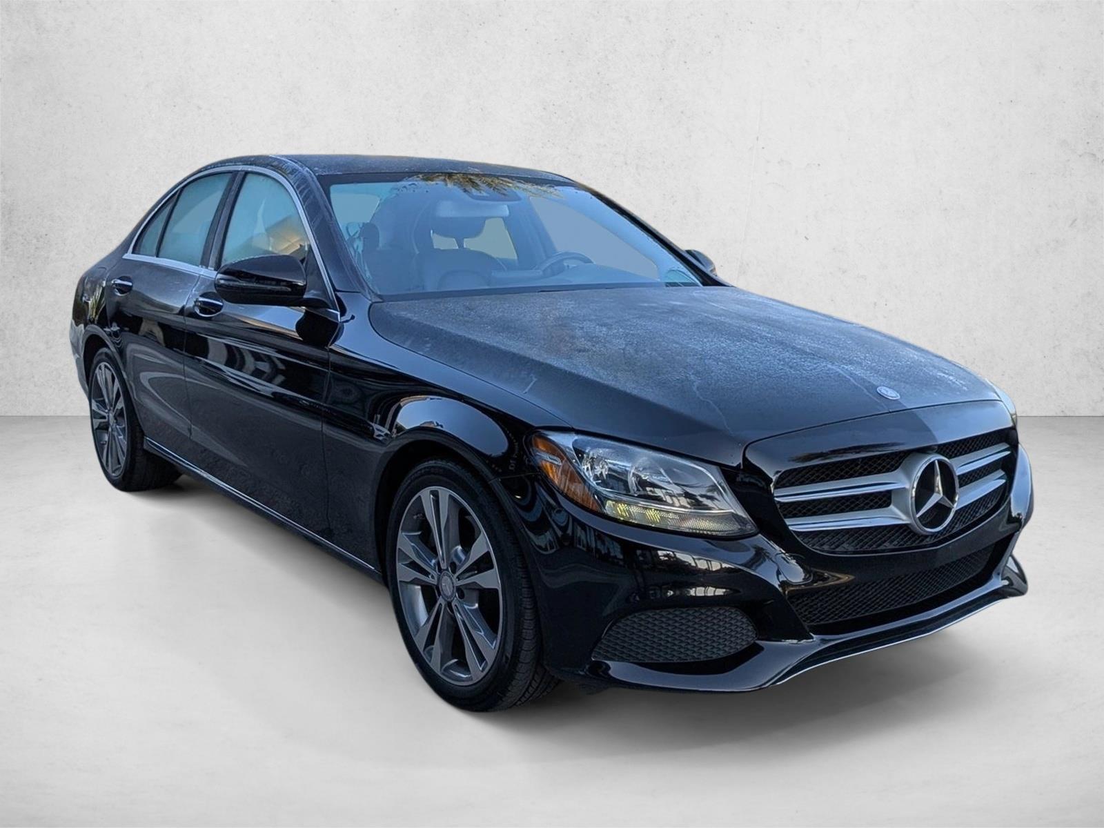 2016 Mercedes Benz C 300 Sedan photo 3
