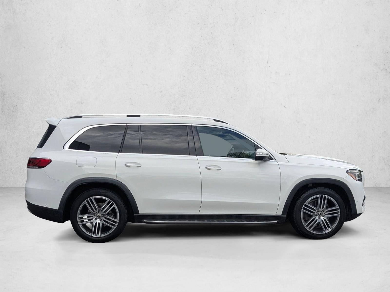 2021 Mercedes Benz GLS 450 4MATIC photo 4