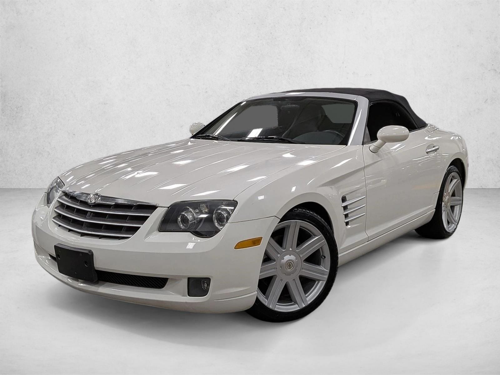 2005 Chrysler Crossfire Limited's photo
