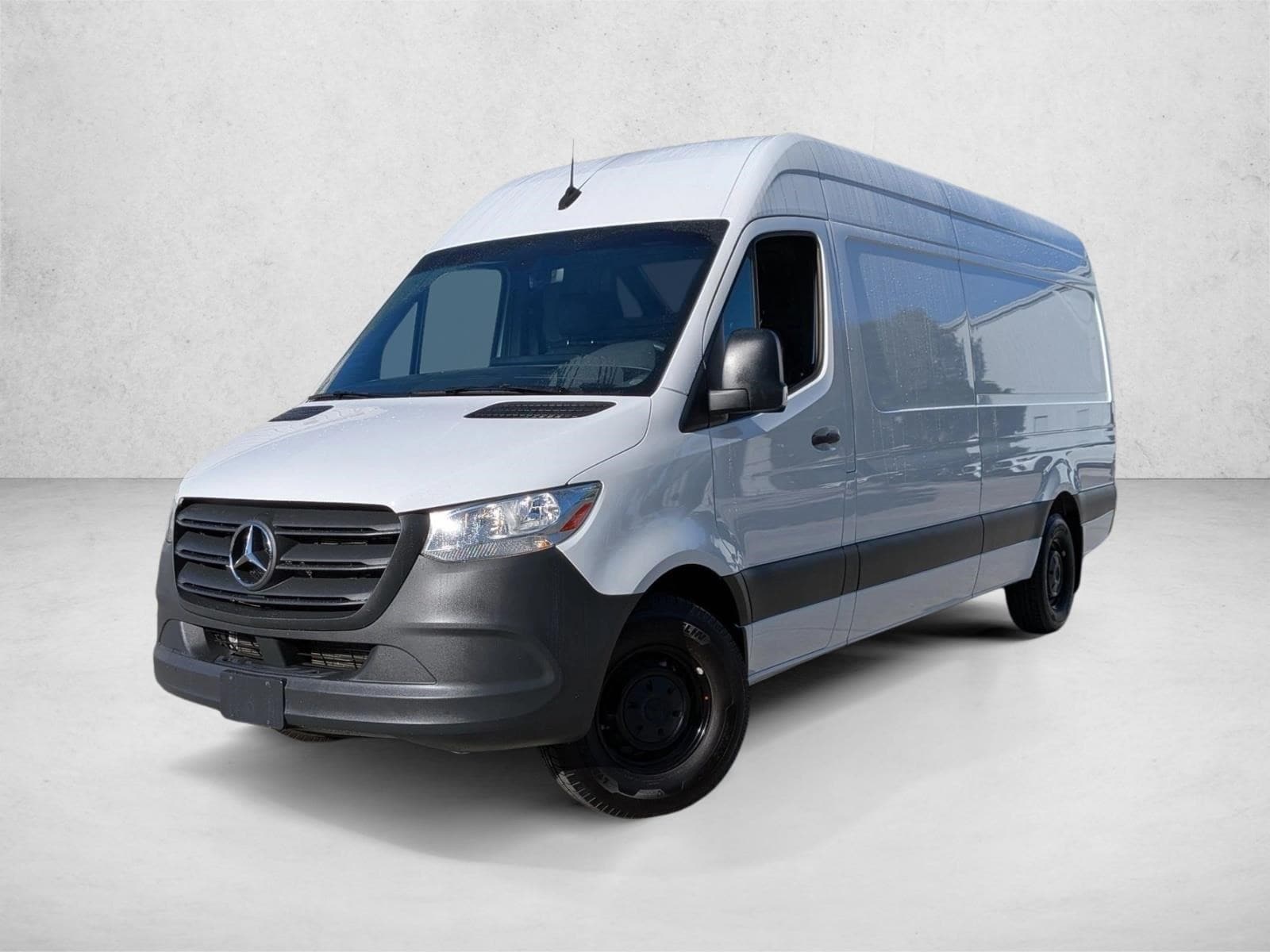 2024 Mercedes-Benz Sprinter Cargo Van Base's photo