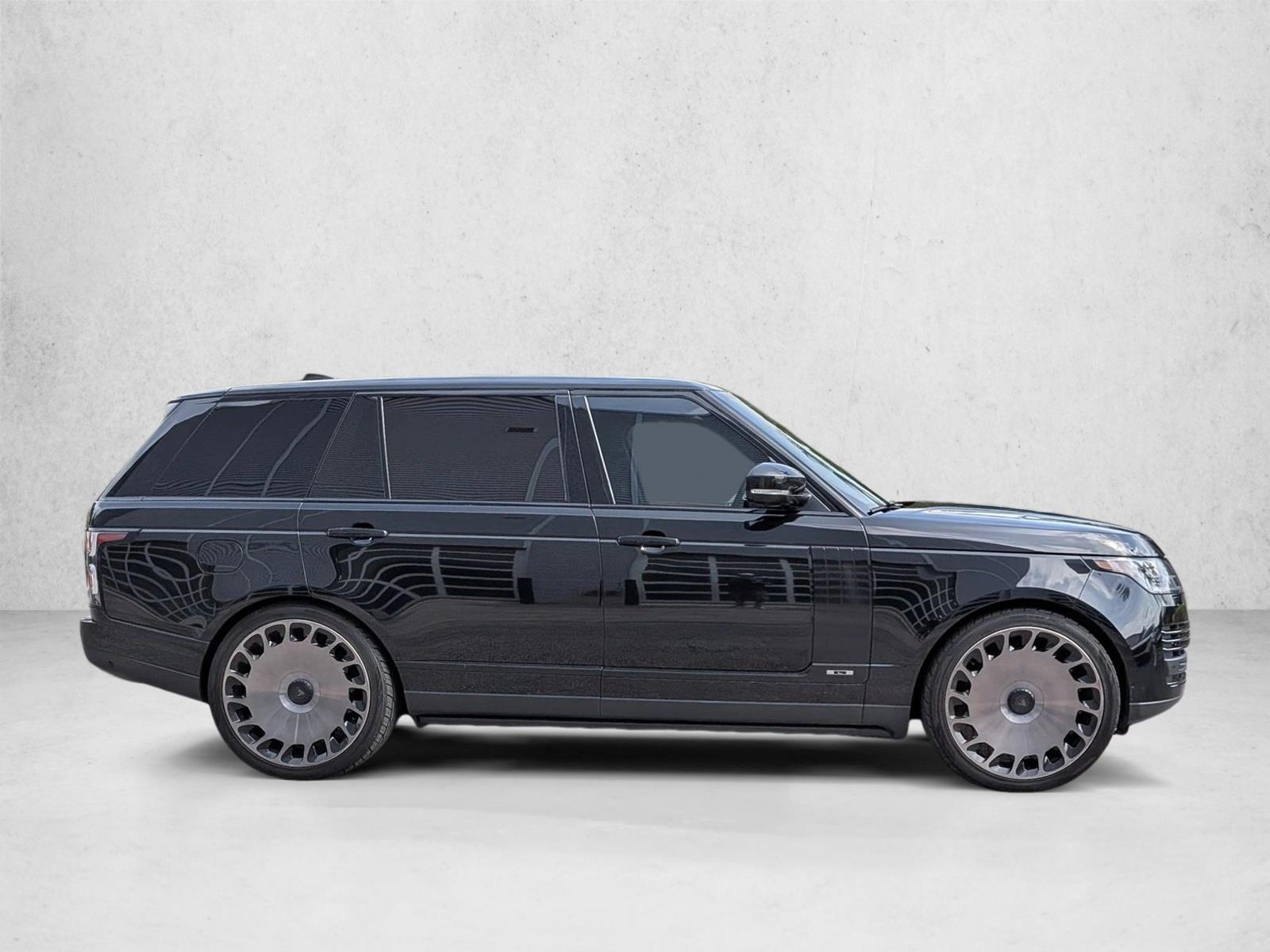 2020 Land Rover Range Rover Autobiography photo 4