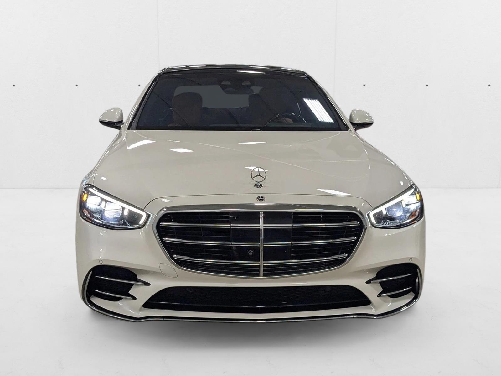 2023 Mercedes Benz S 580e 4MATIC photo 2