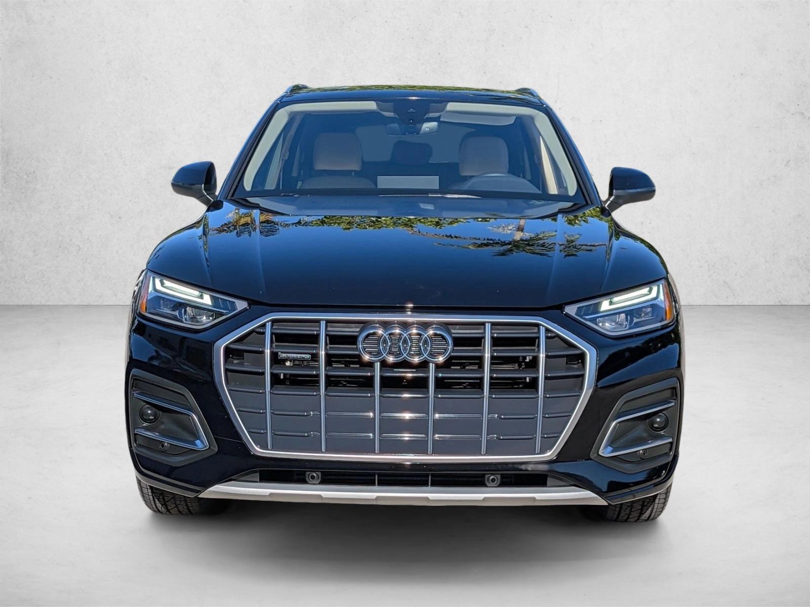 2021 Audi Q5 Premium 45 TFSI photo 2
