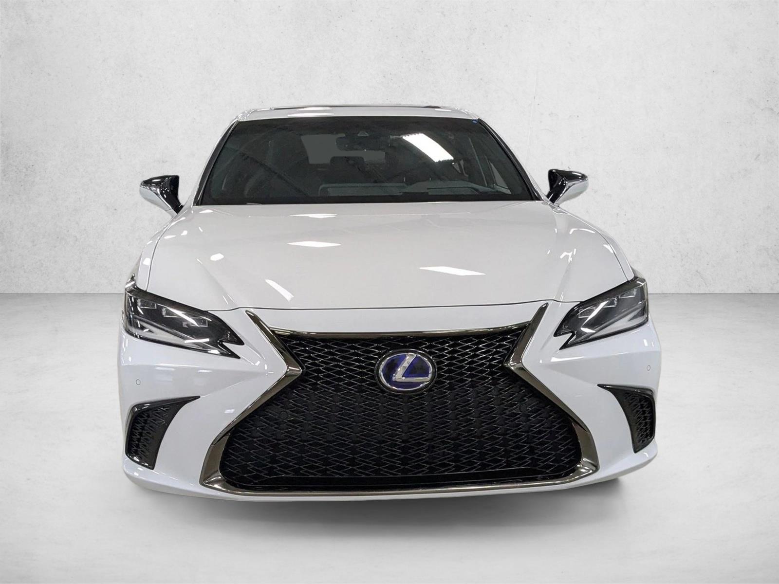 2022 Lexus ES F SPORT photo 2