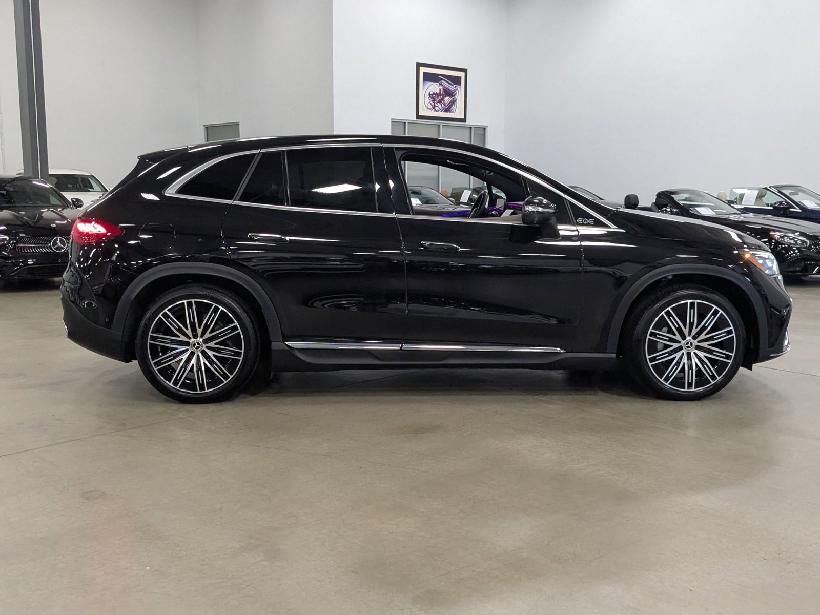 2023 Mercedes Benz EQE SUV 350 photo 3