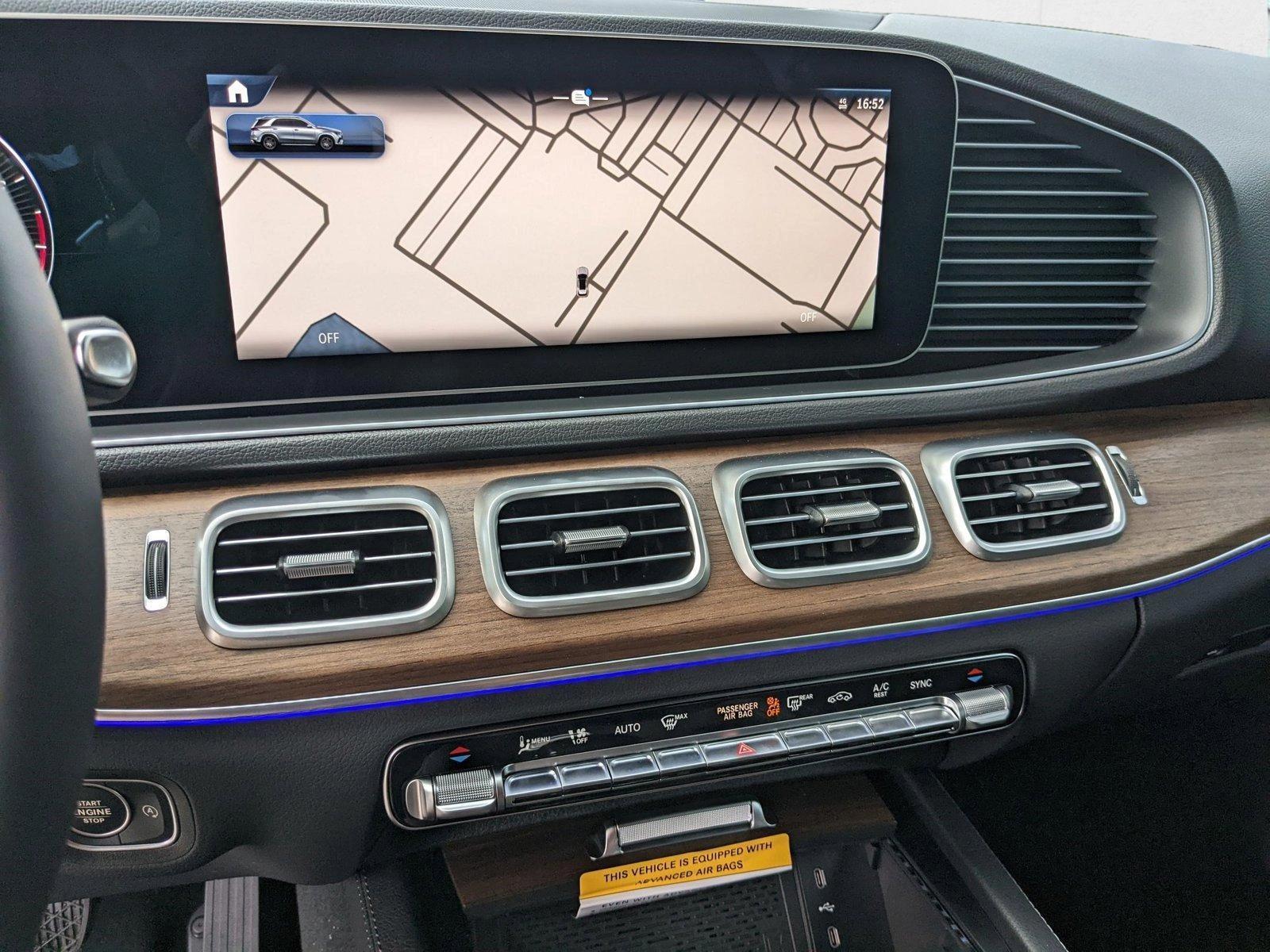 2025 Mercedes-Benz GLE GLE580 - Photo 11