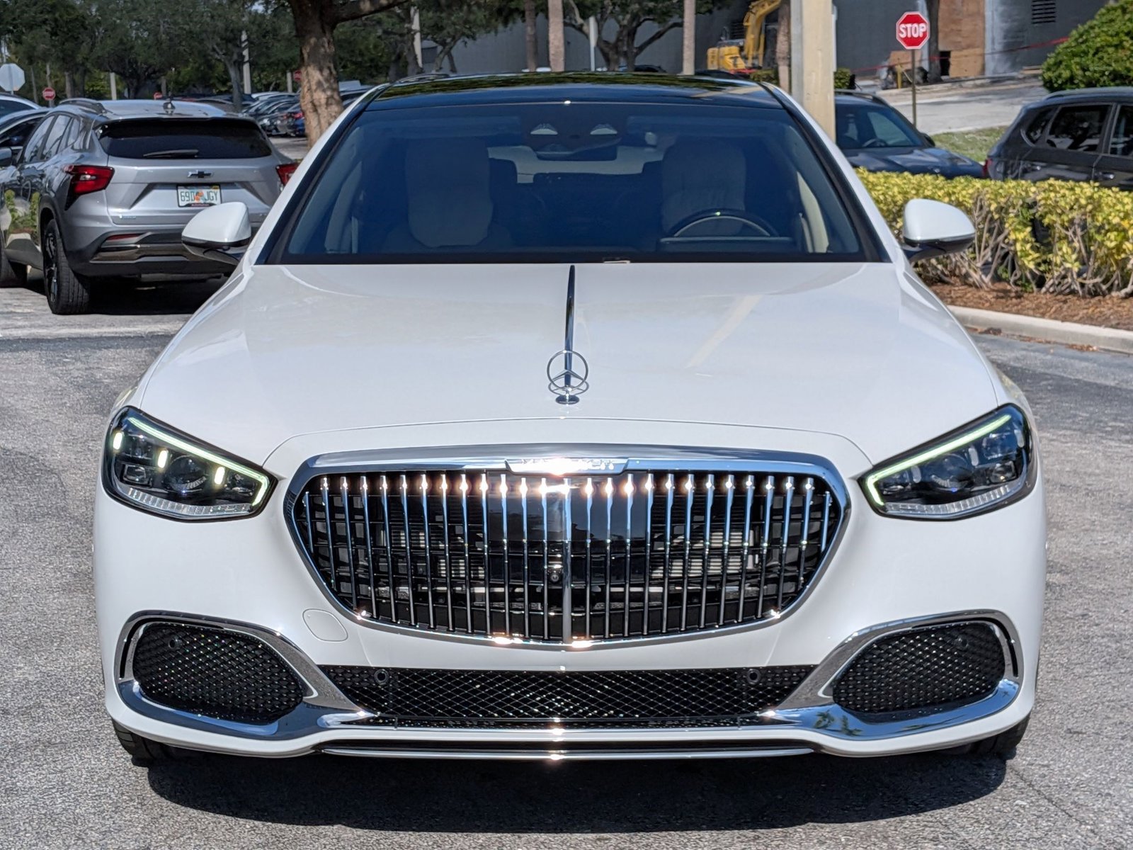 2025 Mercedes Benz S Maybach 450 580 4MATIC photo 2