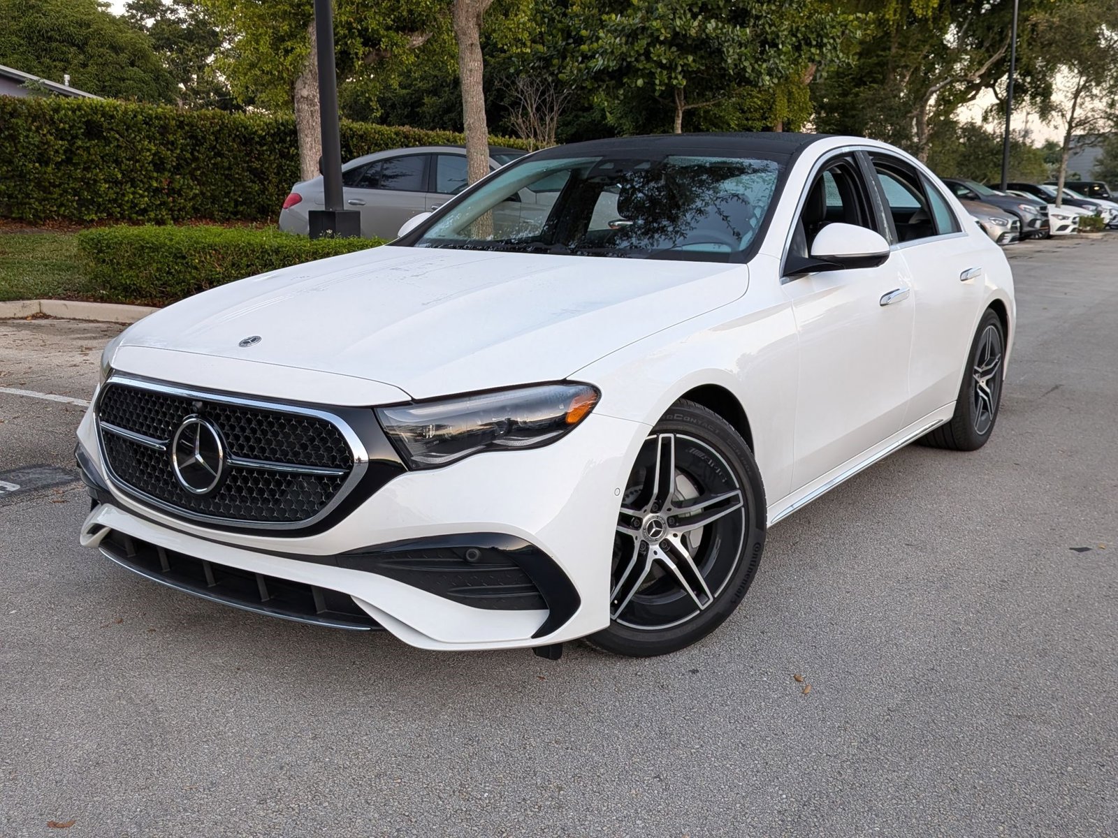 2025 Mercedes Benz E 350 Sedan photo 2