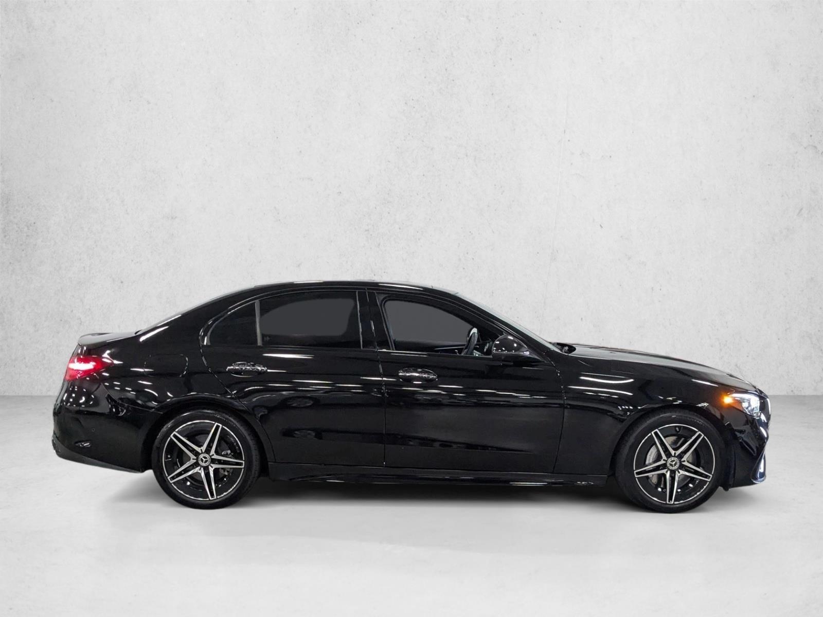 2025 Mercedes Benz C 300 Sedan photo 4