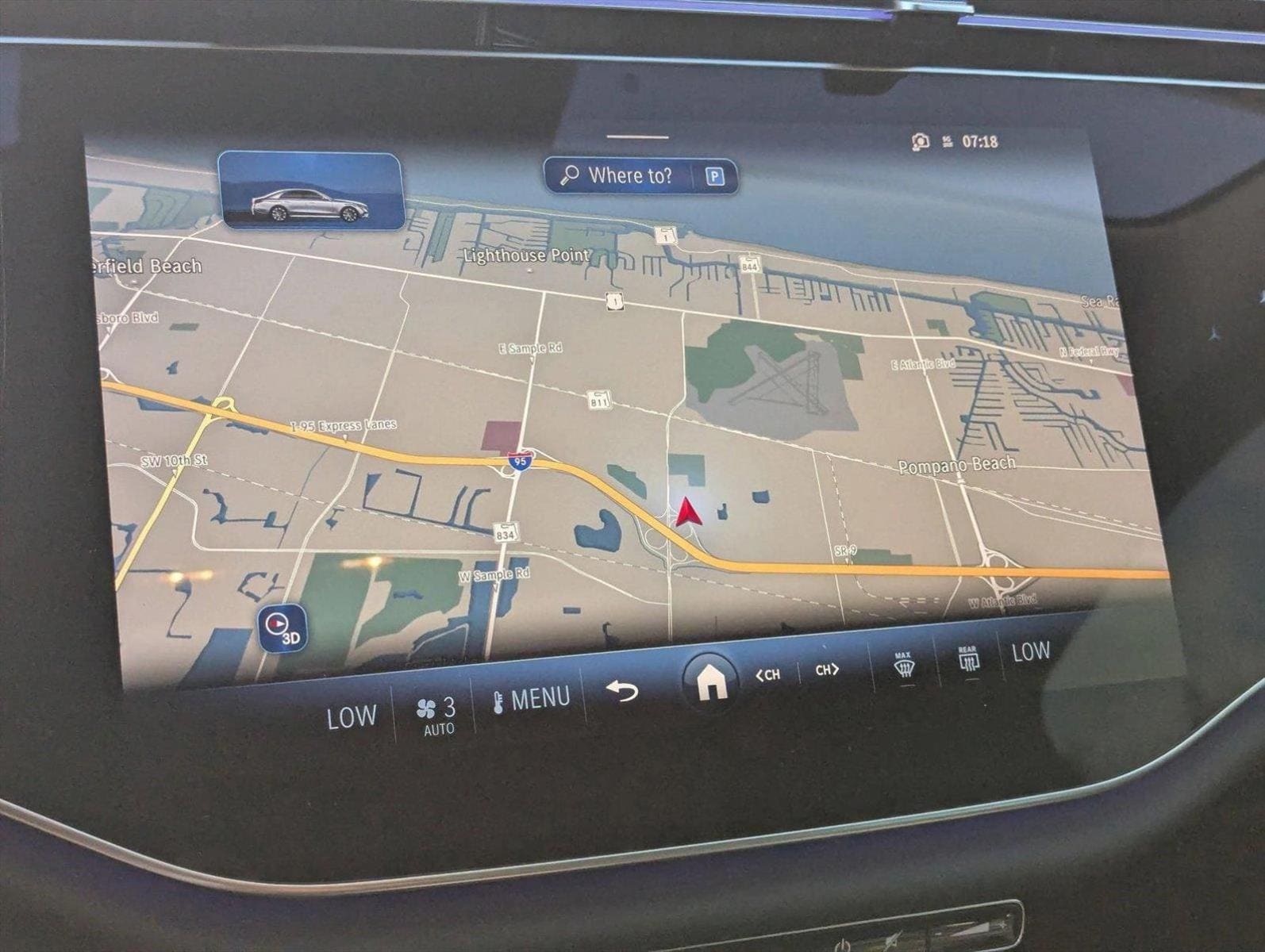 2025 Mercedes-Benz E-Class E350 - Photo 11