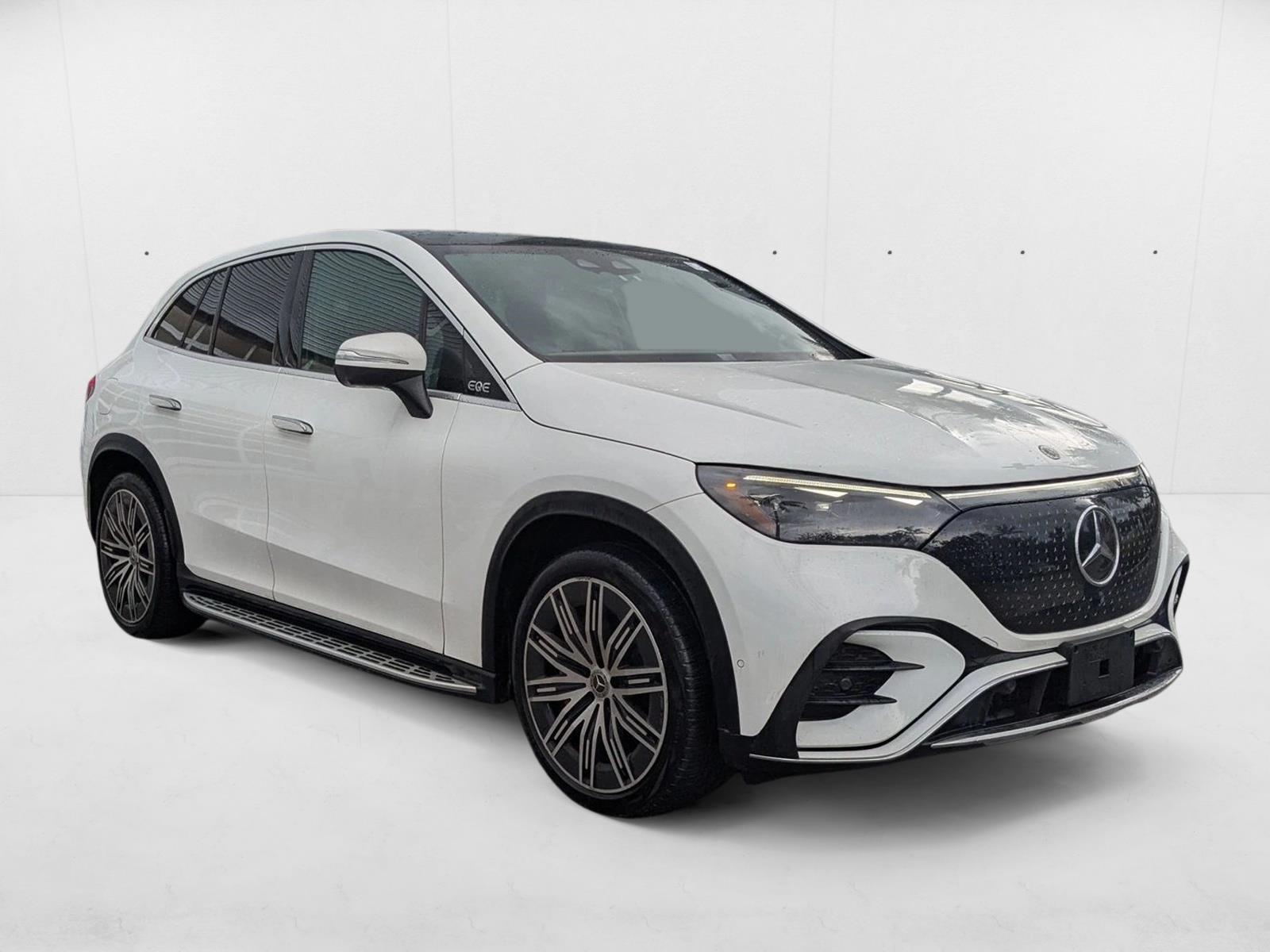 2023 Mercedes Benz EQE SUV 500 4MATIC photo 3