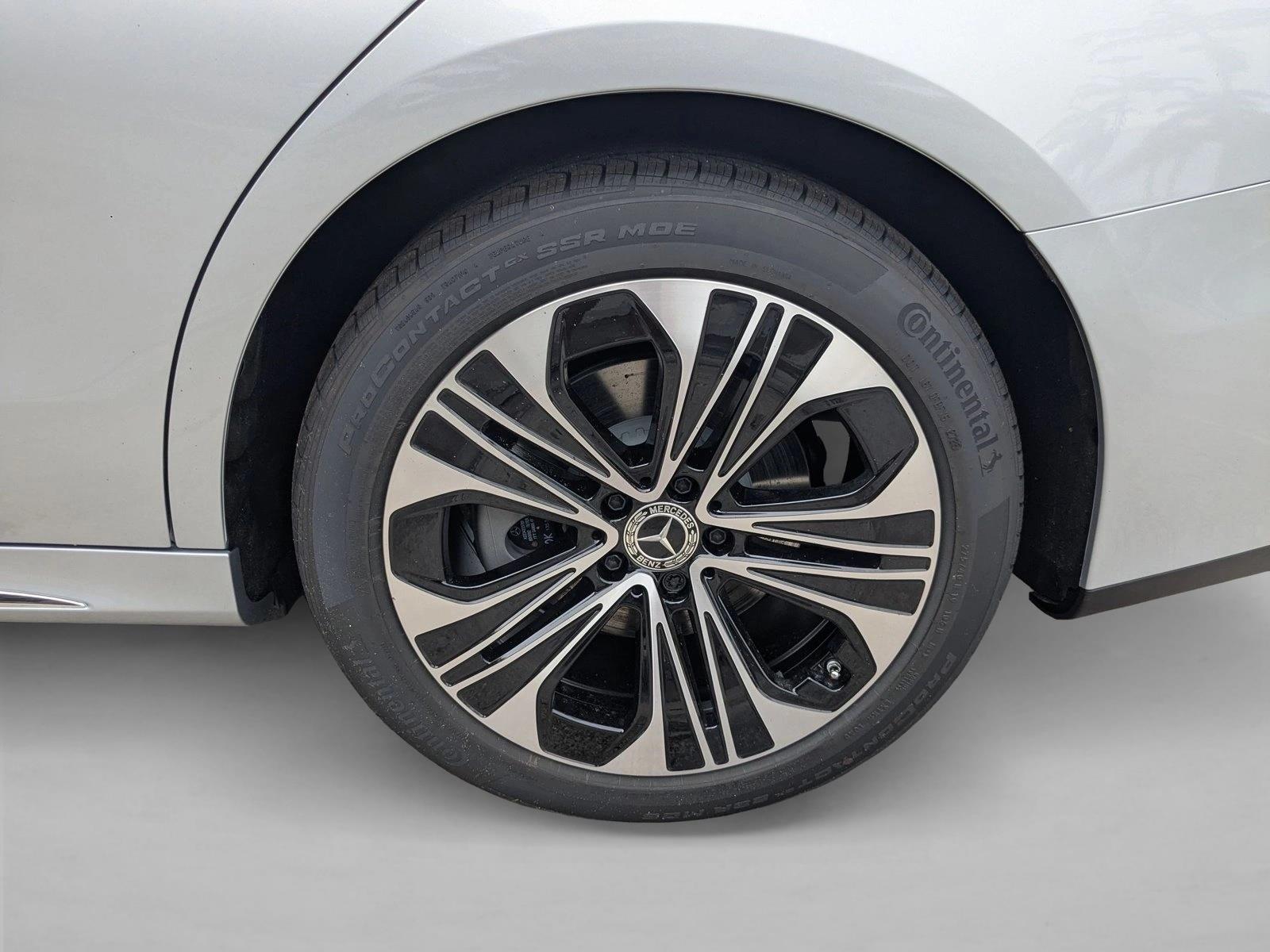 2026 Mercedes-Benz E-Class E350 - Photo 9