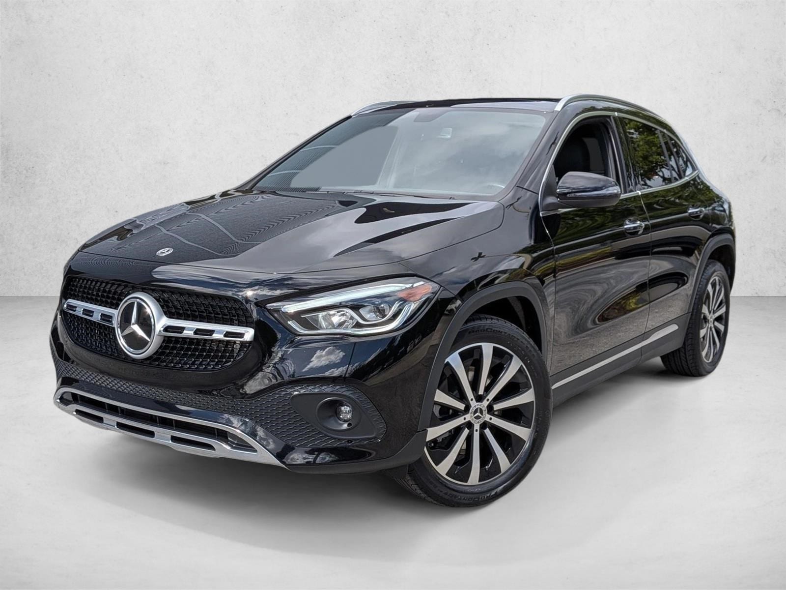 2022 Mercedes-Benz GLA Base's photo