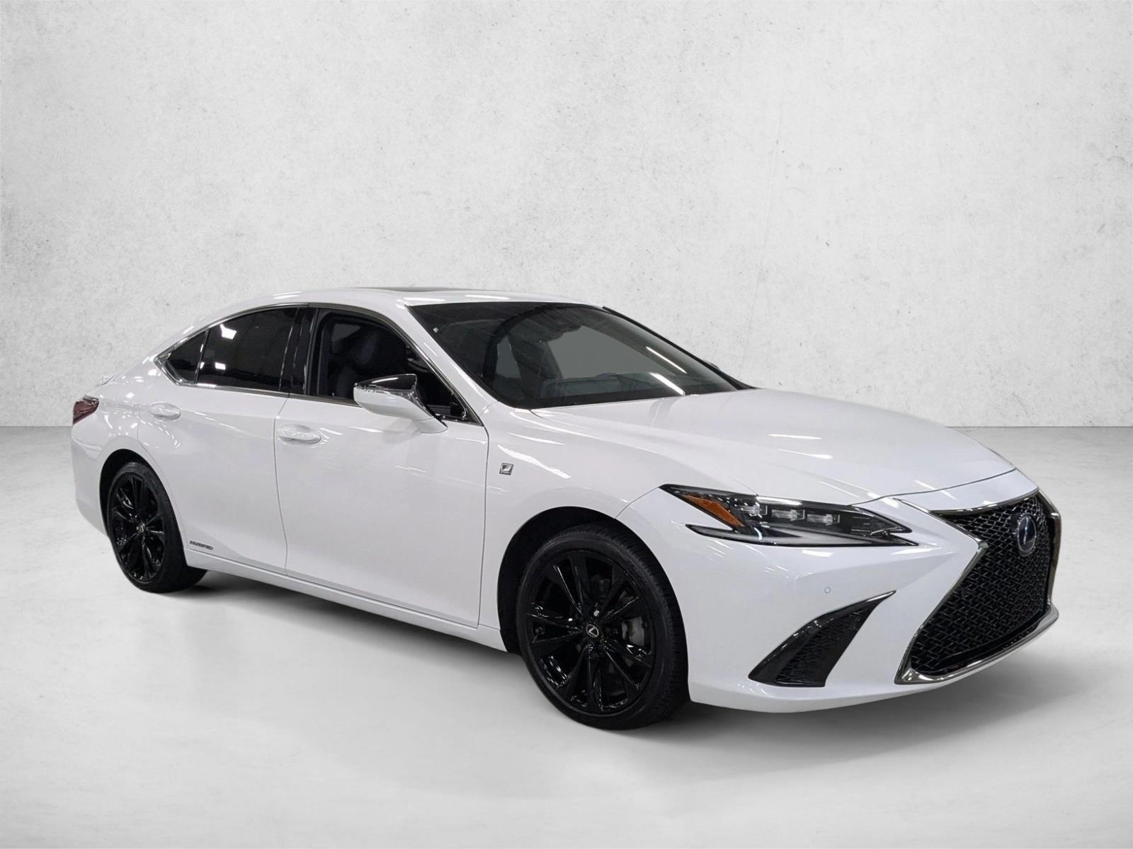 2022 Lexus ES F SPORT photo 3