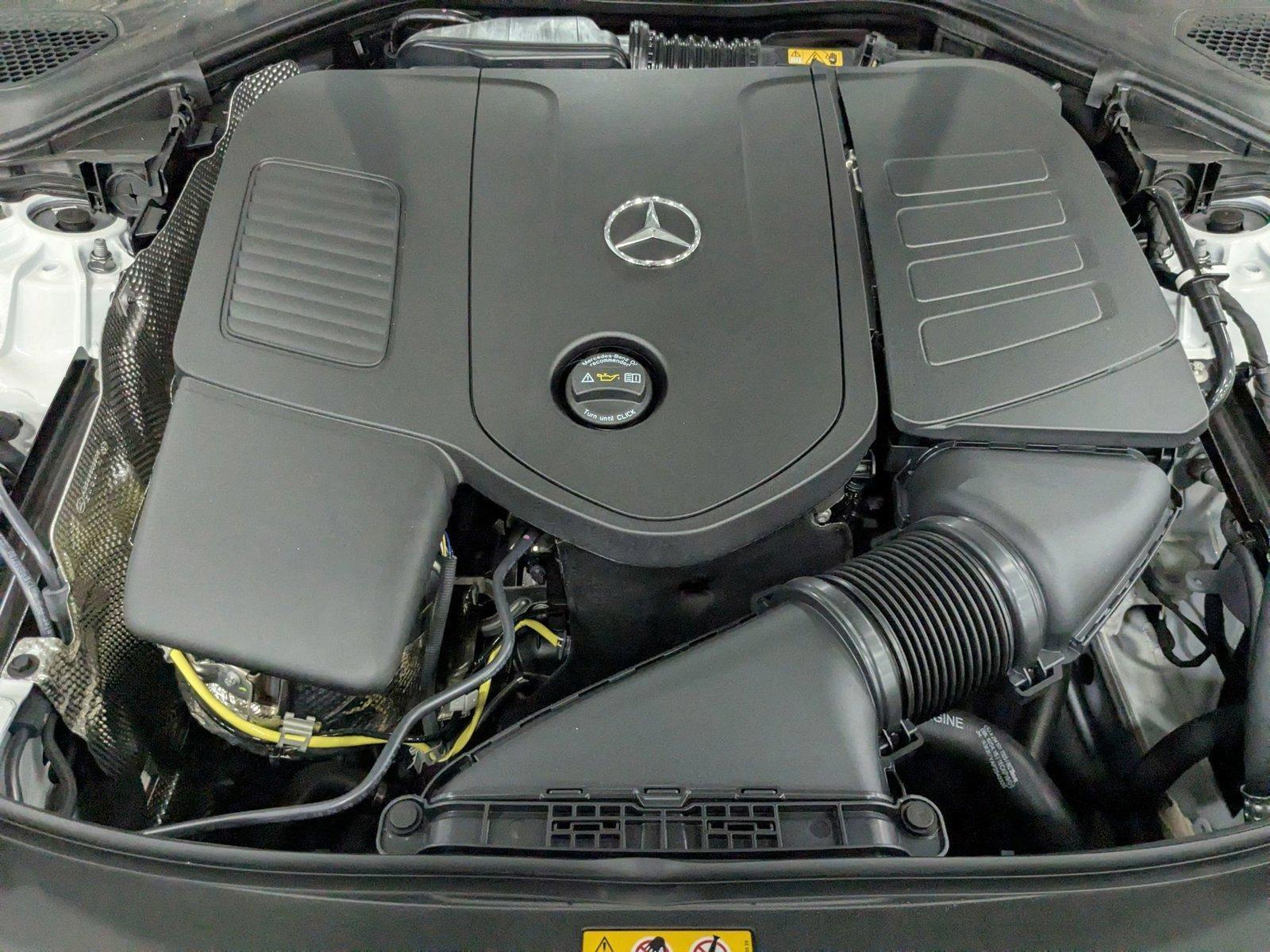 2025 Mercedes-Benz E-Class E350 - Photo 15